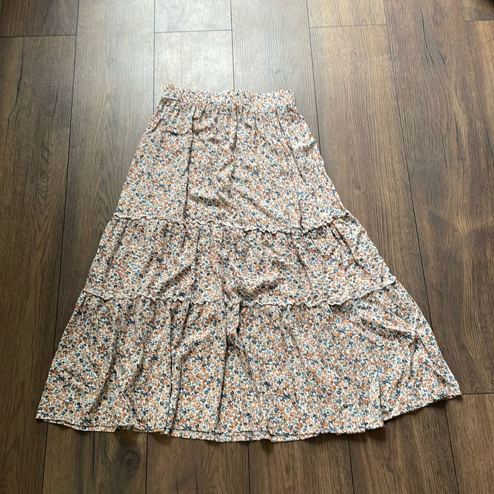 SHEIN floral maxi skirt! 🌸💐